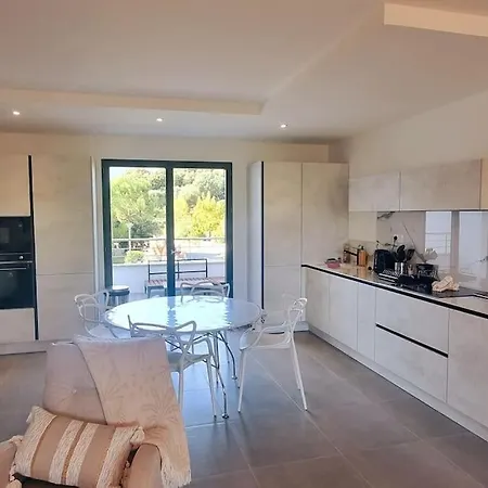 Superb With Swimming Pool Domaine D'arca Prázdninový dům Porto-Vecchio (Corsica)