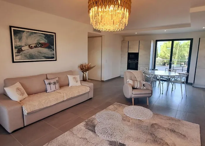 Vakantiehuis Superb With Swimming Pool Domaine D'arca *