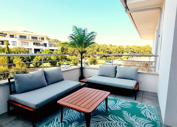 Superb With Swimming Pool Domaine D'arca Vakantiehuis Porto-Vecchio (Corsica)