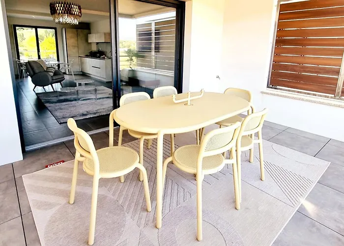 Superb With Swimming Pool Domaine D'arca Vakantiehuis Porto-Vecchio (Corsica)