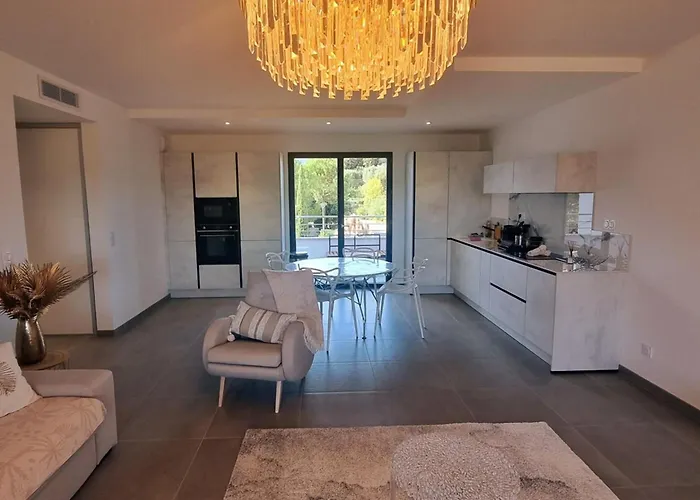 Superb With Swimming Pool Domaine D'arca Porto-Vecchio (Corsica)