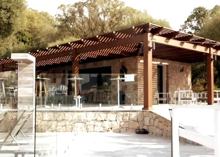 Vakantiehuis Superb With Swimming Pool Domaine D'arca Porto-Vecchio (Corsica)